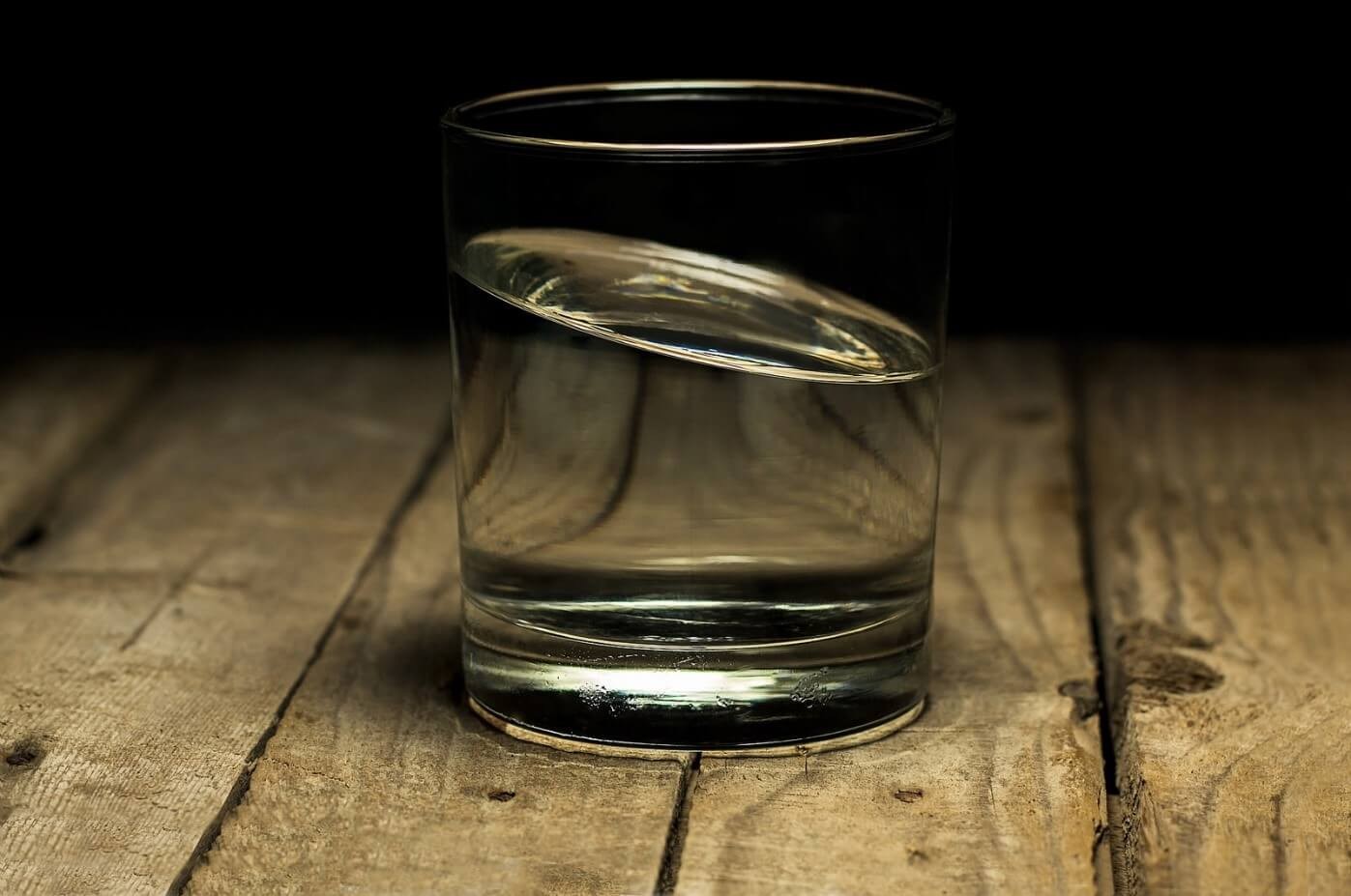 7 Main Reasons To Drink More Water