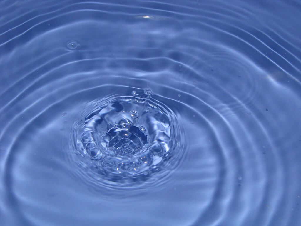 7 Main Reasons To Drink More Water